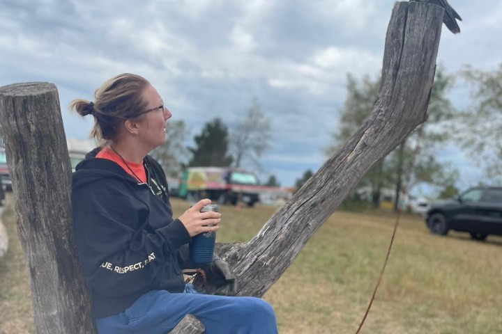 a man throwing a frisbee